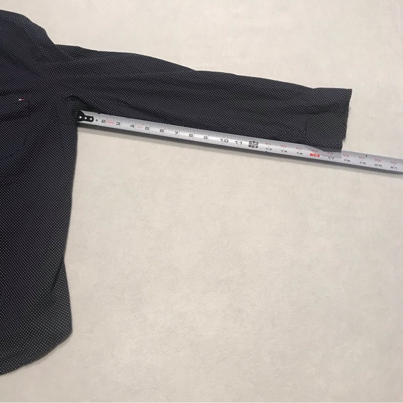 Tommy Hilfiger button down, navy with white dots, XL - Picture 5 of 8